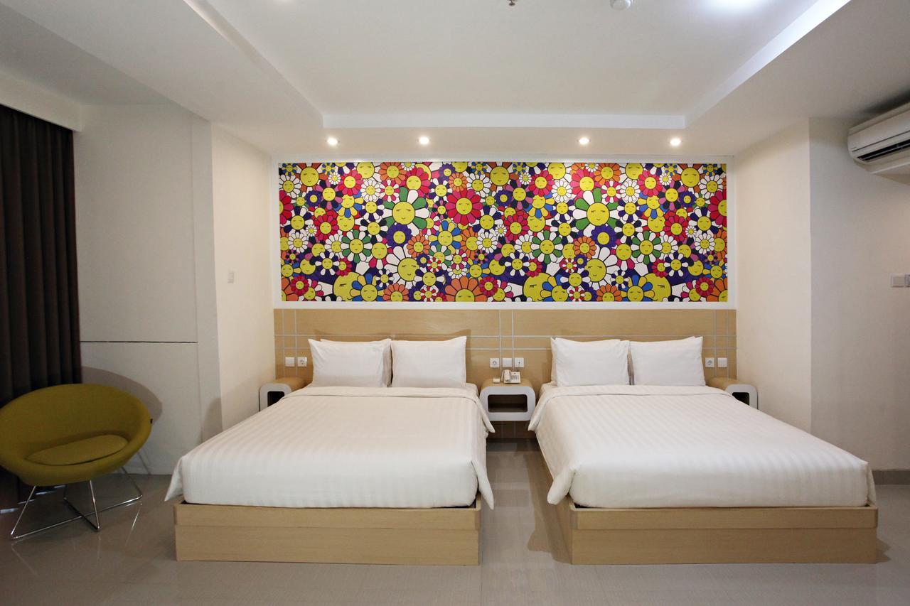 Nite & Day Surabaya - Gunungsari Hotell Eksteriør bilde