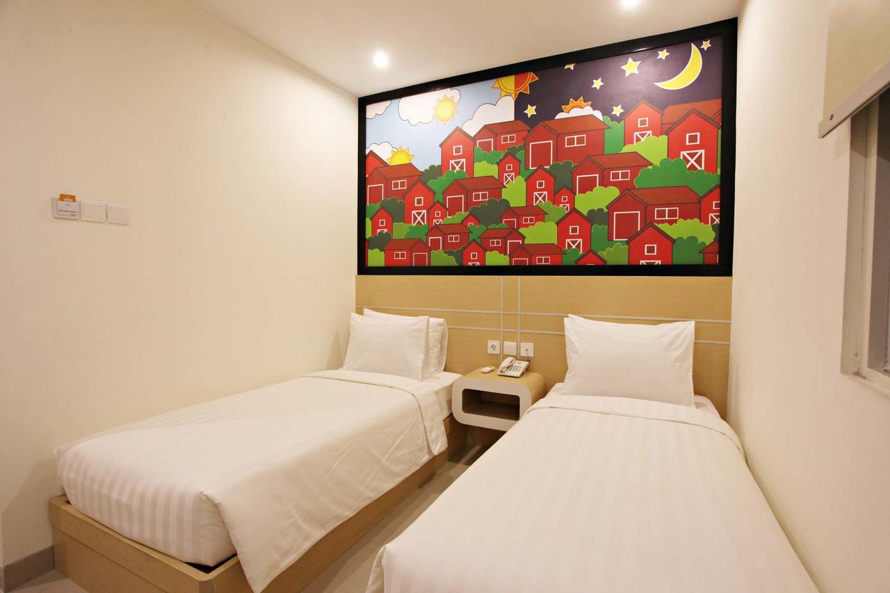 Nite & Day Surabaya - Gunungsari Hotell Eksteriør bilde